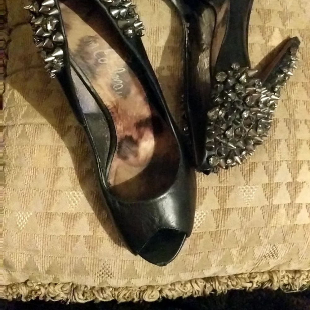 Shoes